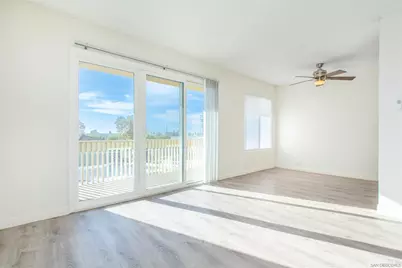  1855 Diamond St #5-124, San Diego, CA 92109 - Photo 4