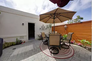 6854 Maple Leaf Dr, Carlsbad, CA 92011 - Photo 32