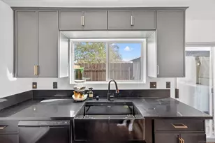 1045 Peach Ave, El Cajon, CA 92021 - Photo 4