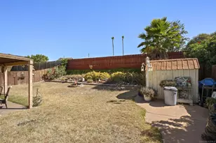 298 Coralwood Dr, San Diego, CA 92114 - Photo 34