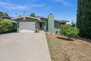 952 W 5th Ave, Escondido, CA 92025 - Photo 2