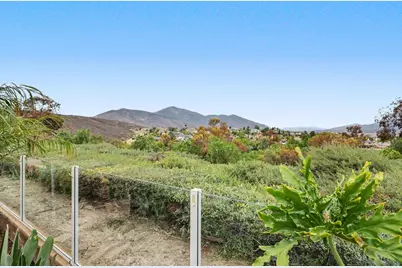  749 Crooked Path Pl, Chula Vista, CA 91914 - Photo 42