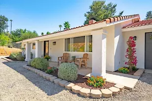 2650 Sunset Hills, Escondido, CA 92025 - Photo 2