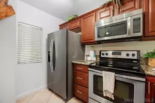 7565 Charmant Dr, San Diego, CA 92122 - Photo 14