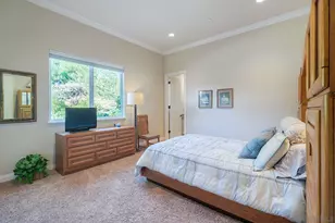 30388 Castlecrest, Valley Center, CA 92082 - Photo 24