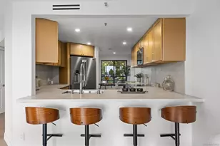 230 W Laurel St, San Diego, CA 92101 - Photo 6