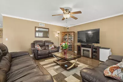  704 Hawaii Ave, San Diego, CA 92154 - Photo 8