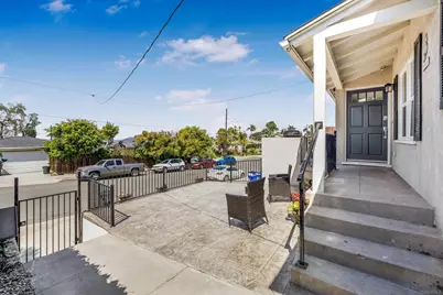  1735 Froude St, San Diego, CA 92107 - Photo 1