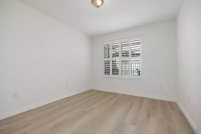  9263 Regents Rd #B108, La Jolla, CA 92037 - Photo 20