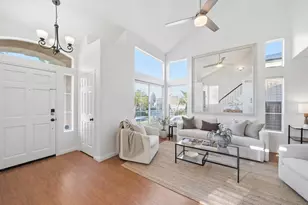 11945 Wilmington Rd, San Diego, CA 92128 - Photo 2