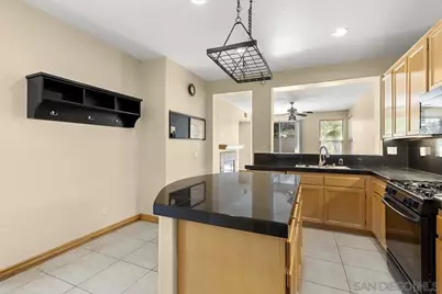  553 Golf Glen Dr, San Marcos, CA 92069 - Photo 10
