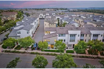  16755 Coyote Bush Drive #50, San Diego, CA 92127 - Photo 2
