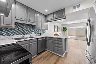 10653 Caminito Memosac, San Diego, CA 92131 - Photo 16