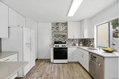  13011 Avenida Grande, San Diego, CA 92129 - Photo 8