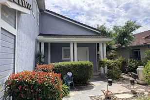 1136 Whispering Water, San Marcos, CA 92078 - Photo 4