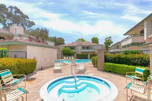 8811 Gilman Dr, La Jolla, CA 92037 - Photo 14