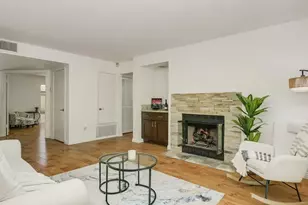 7301 Calle De Fuentes, Carlsbad, CA 92009 - Photo 8