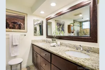  7301 Calle De Fuentes, Carlsbad, CA 92009 - Photo 12