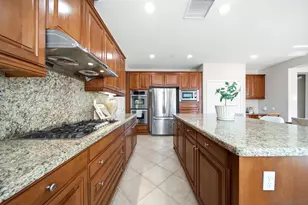 17550 Black Granite Dr, San Diego, CA 92127 - Photo 10