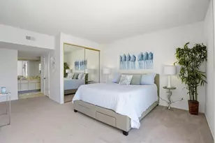 73 Kingston Ct, Coronado, CA 92118 - Photo 18