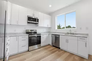 490 Lado De Loma Dr, Vista, CA 92083 - Photo 46