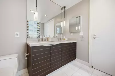  1325 Pacific Hwy #1305, San Diego, CA 92101 - Photo 16