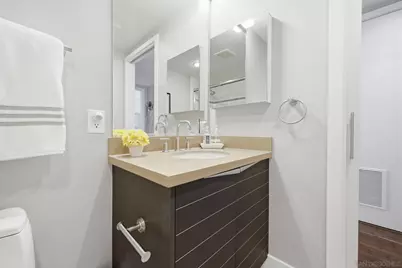  1325 Pacific Hwy #1305, San Diego, CA 92101 - Photo 40