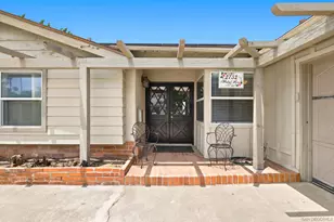 2732 Gobat, San Diego, CA 92122 - Photo 4
