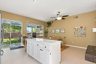 12420 Whispering Tree Ln, Poway, CA 92064 - Photo 10