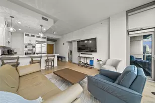 800 The Mark, San Diego, CA 92101 - Photo 8