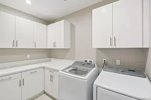 2820 Avella Cir, San Diego, CA 92108 - Photo 22