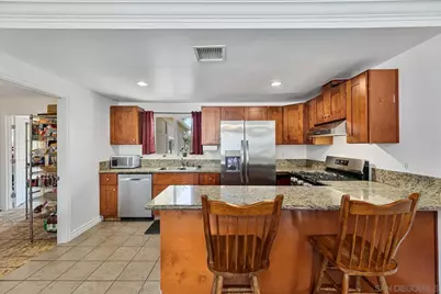  741 Magarian Rd, Fallbrook, CA 92028 - Photo 8