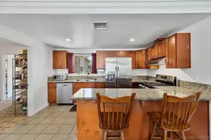 741 Magarian Rd, Fallbrook, CA 92028 - Photo 8