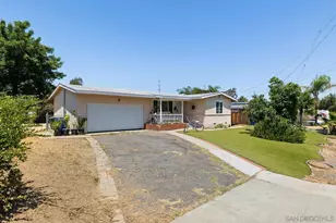 741 Magarian Rd, Fallbrook, CA 92028 - Photo 2