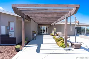 4986 San Jacinto Cir E, Fallbrook, CA 92028 - Photo 8