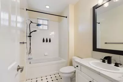  2785 E Bainbridge, San Diego, CA 92106 - Photo 18