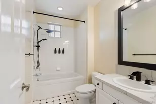 2785 E Bainbridge, San Diego, CA 92106 - Photo 18