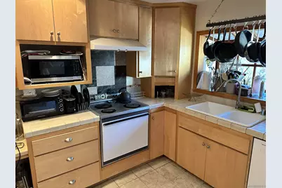  7700 Parkway Drive, La Mesa, CA 91942 - Photo 2