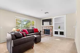 1645 Magnolia Cir, Vista, CA 92081 - Photo 12