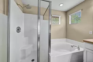 1645 Magnolia Cir, Vista, CA 92081 - Photo 16
