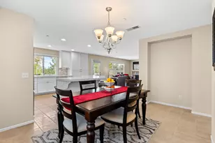 1645 Magnolia Cir, Vista, CA 92081 - Photo 6