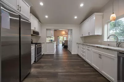  444 Avalon Dr., Vista, CA 92084 - Photo 8