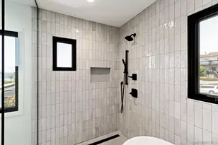4525 Alhambra St, San Diego, CA 92107 - Photo 32