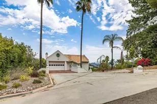 4235 Casa De Machado, La Mesa, CA 91941 - Photo 2