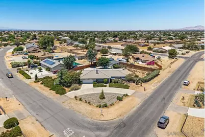  12450 Algonquin, Apple Valley, CA 92308 - Photo 54