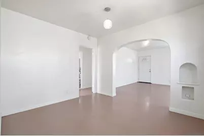  426 E Ave, National City, CA 91950 - Photo 8