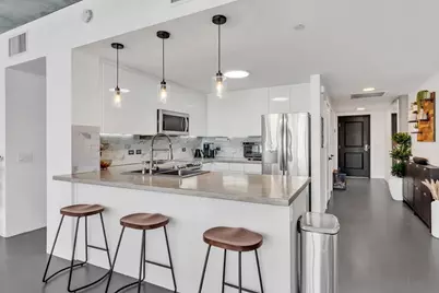  1080 Park Blvd #701, San Diego, CA 92101 - Photo 4
