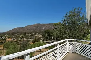 19960 Santee Ln, Valley Center, CA 92082 - Photo 10