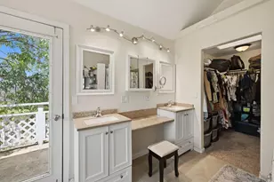 19960 Santee Ln, Valley Center, CA 92082 - Photo 32