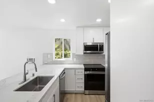 930 Via Mil Cumbres, Solana Beach, CA 92075 - Photo 6